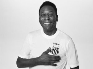 accent Interpersonal tornado Pelé 80 anos: Confira 80 fatos da carreira do Rei, a maioria pelo Santos -  Diário do Peixe