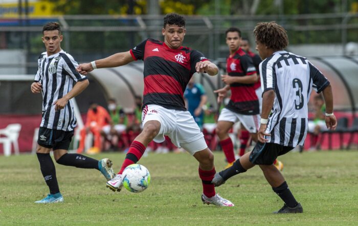 Santos perde para o Flamengo e está fora do Brasileiro Sub-17 - Diário ...