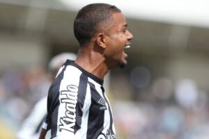 Kevyson marcou o primeiro gol do Santos (Crédito: Pedro Ernesto Guerra Azevedo/Santos FC)