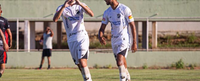 Jhonnathan marcou pelo Santos (Crédito: Santos FC)
