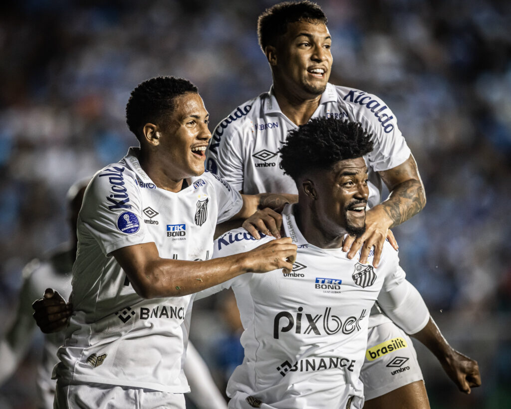 Santos não vence fora de casa na Sul-Americana desde 2023