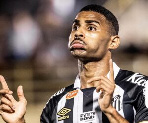Santos acerta valores com Tigres e encaminha venda de Joaquim