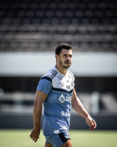 Sem confiança, Fábio Carille decide manter Giuliano fora do Santos