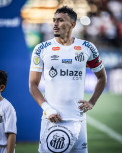 Santos não vai utilizar Diego Pituca e Aderlan contra a Inter de Limeira para evitar suspensão nas quartas