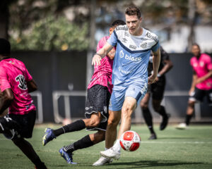 Com gol de Furch Santos vence jogo-treino contra o EC São Bernardo