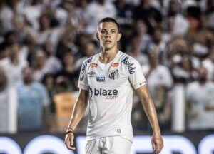 Fabio Carille elogia atuação de JP Chermont no Santos na primeira final do Paulistão