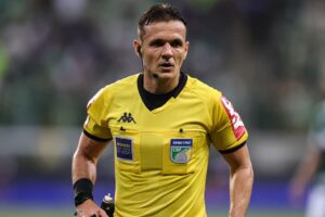 Caio Max apita confronto entre Amazonas e Santos