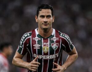 Santos sonda retorno de Paulo Henrique Ganso, mas enfrenta dificuldades na negociação