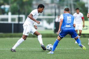 Santos perde para o Cruzeiro na sétima rodada do Brasileiro Sub-20