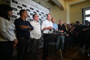 Prefeito destaca legado do Santos e celebra aprovação da nova Arena