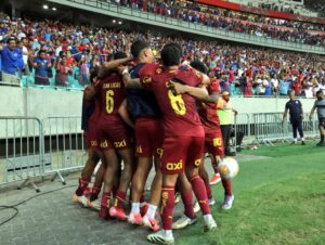 Antes de enfrentar o Santos, Bahia vence o Ceará e avança à final da Copa do Nordeste