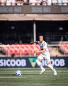 Atuações: tarde para ser esquecida, mas marcada na história dos jogadores do Santos