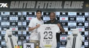 Alexis Duarte é apresentado ao Santos e explica negociação para reforçar o clube