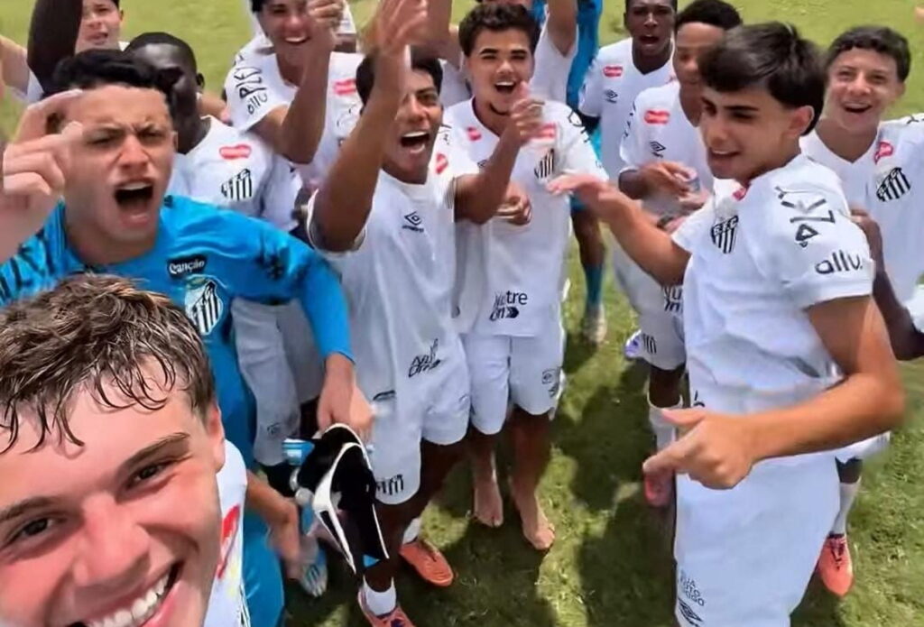 Herói da classificação do Santos no Sub-16, Fabiano destaca mental dos meninos