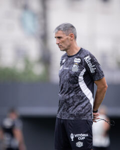 Santos x São Paulo: Prováveis escalações para o clássico desta quarta-feira (4)