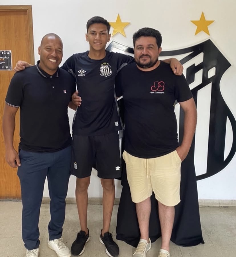 Santos contrata goleiro Caio Martins, do Sub-15 do Brasilis