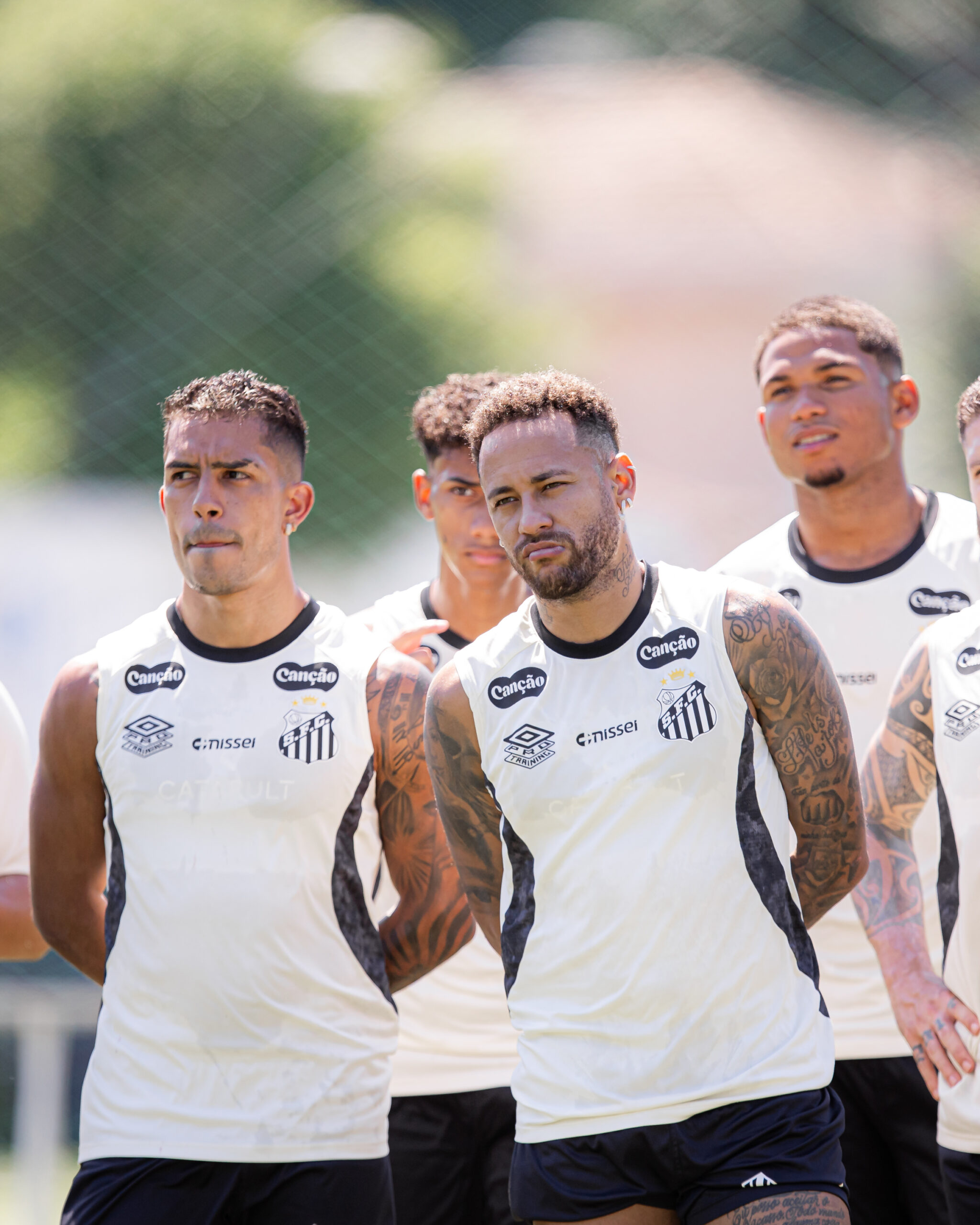 Igor Vinicius revela torcida por convocação de Neymar para Copa do Mundo