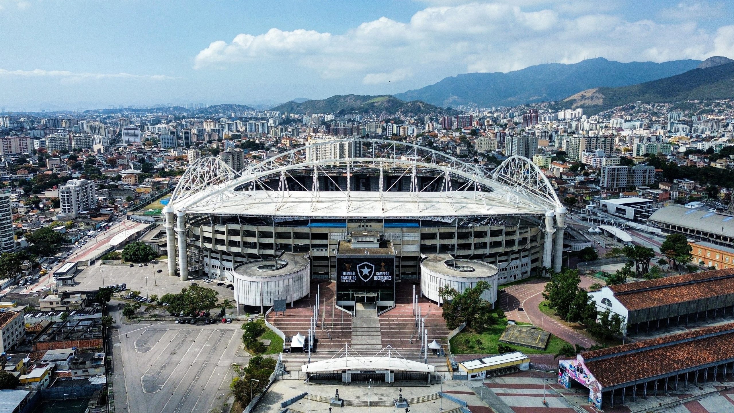 Botafogo abre a venda de ingressos para jogo contra o Santos no Brasileirão