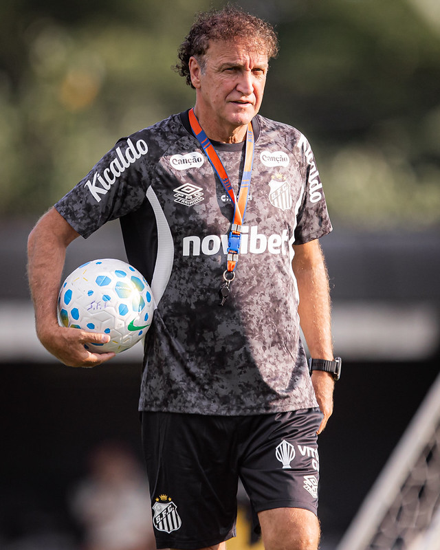 Marcelo Teixeira destaca papel de Cuca no crescimento do Santos na temporada