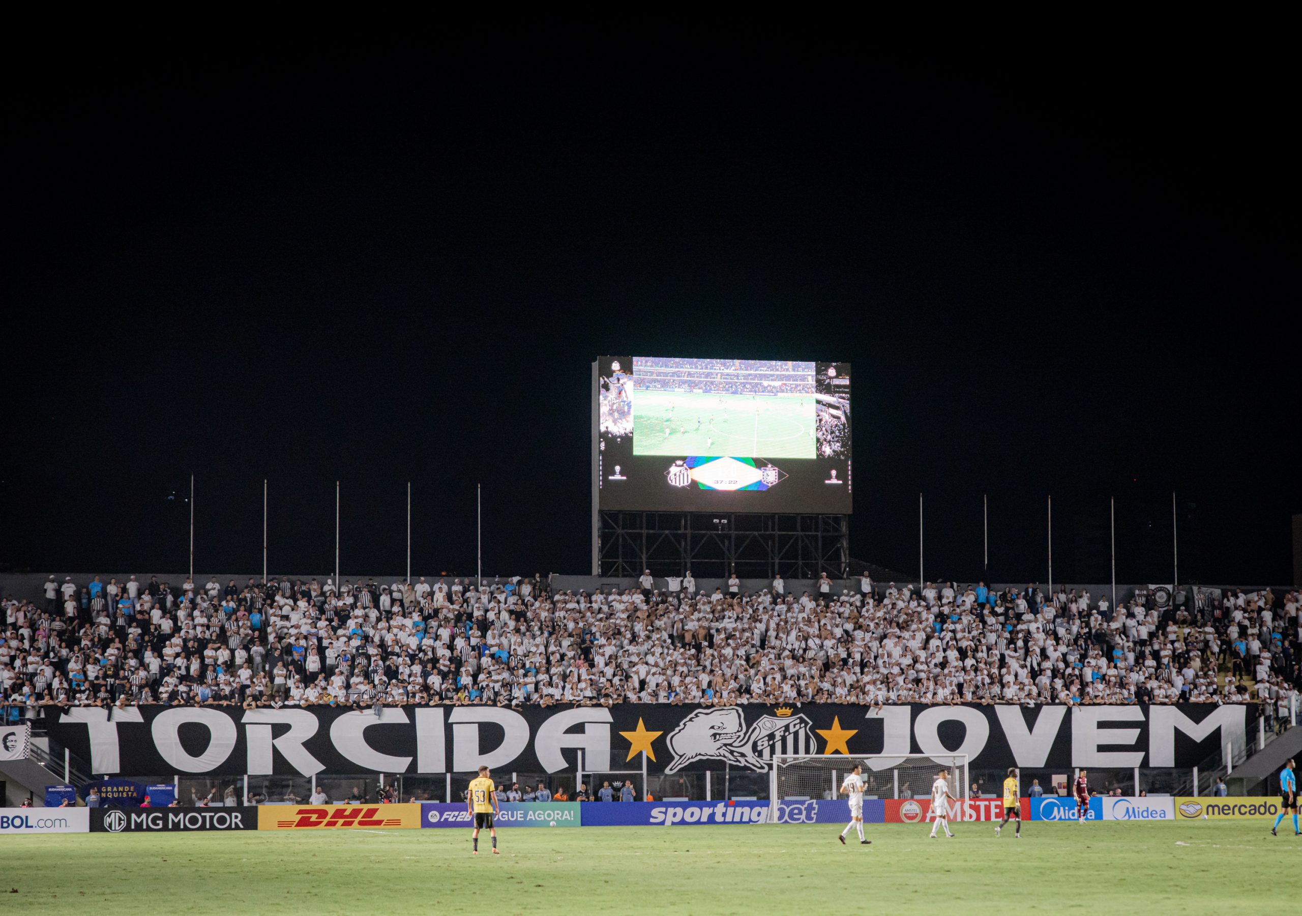 Santos pagou cerca de R$ 40 mil ao STJD em multas por atraso em jogos neste ano