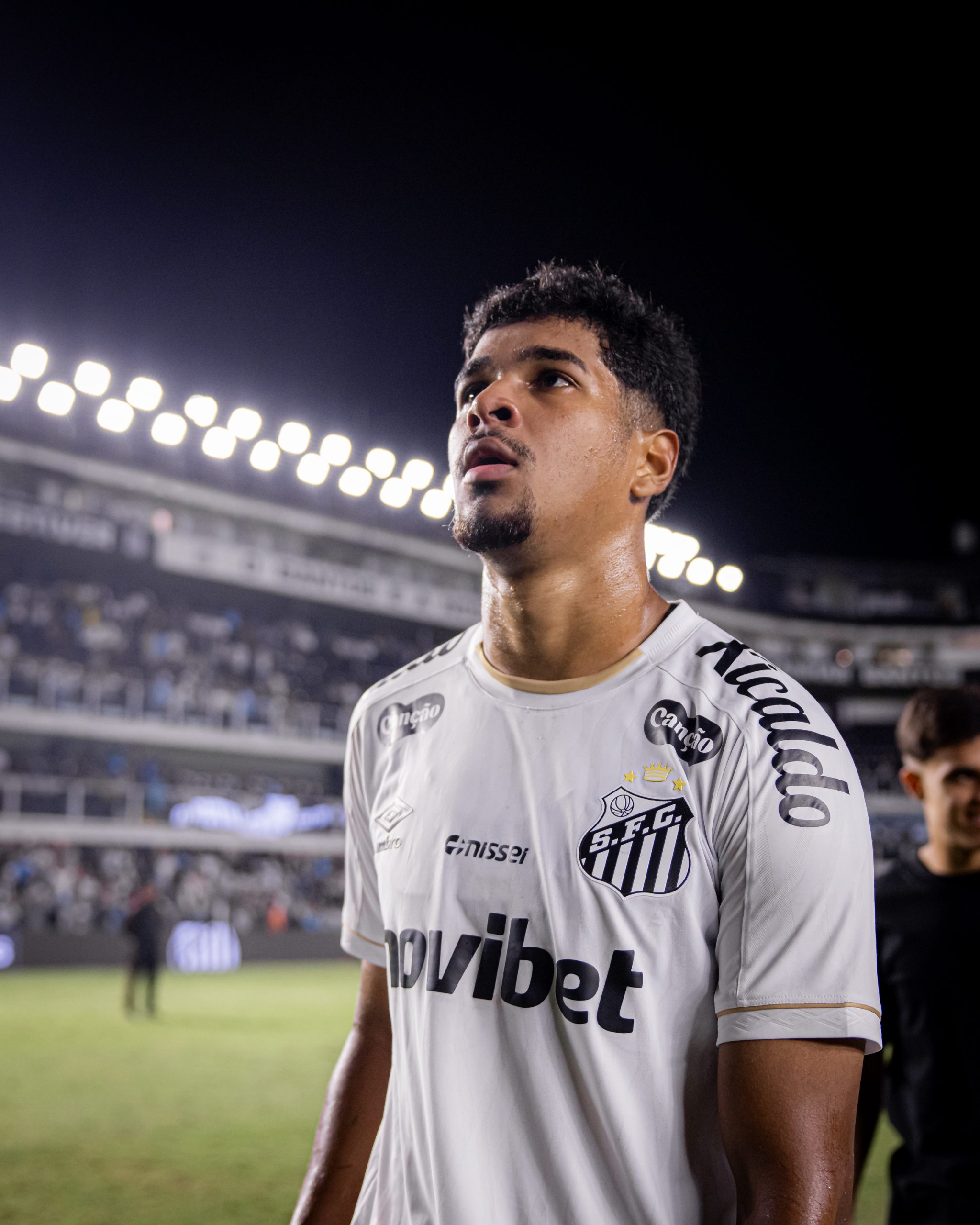 Ananias projeta novos amistosos com a Seleção Sub-20 e comemora oportunidades no Santos