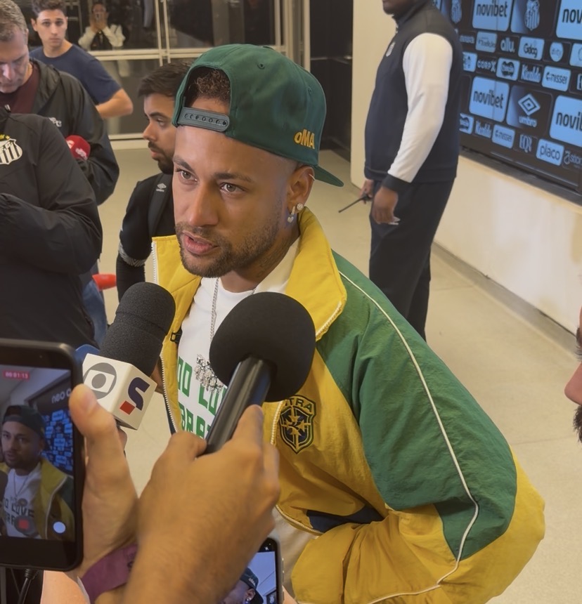 Neymar afirma estar ‘feliz e bem fisicamente’ antes de convocação para a Copa