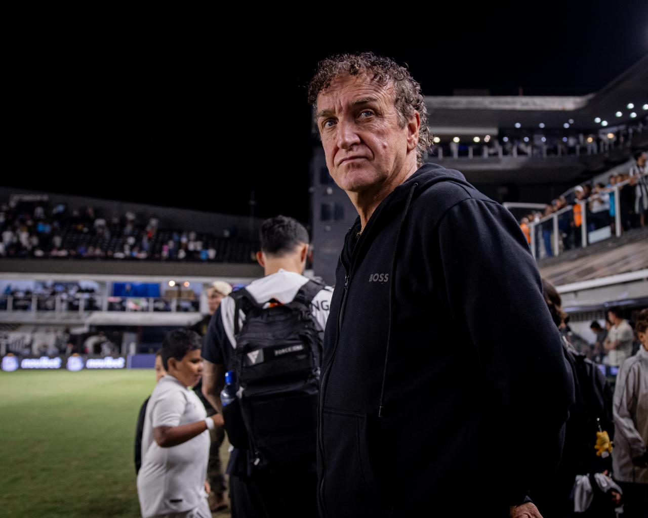 Cuca destaca desempenho do Santos e metas alcançadas nas três competições