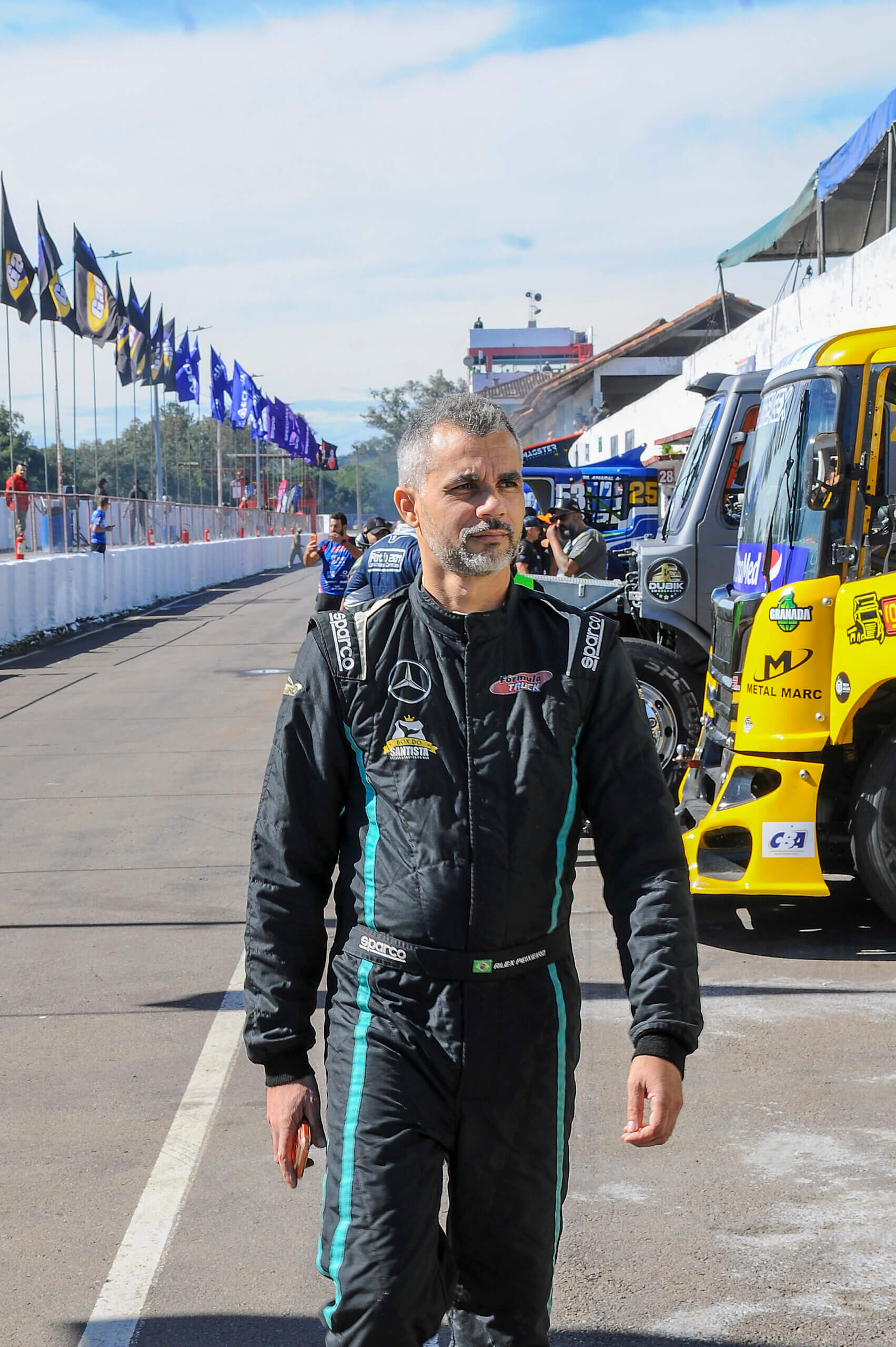 Piloto que representa o Santos fica em quarto na Fórmula Truck