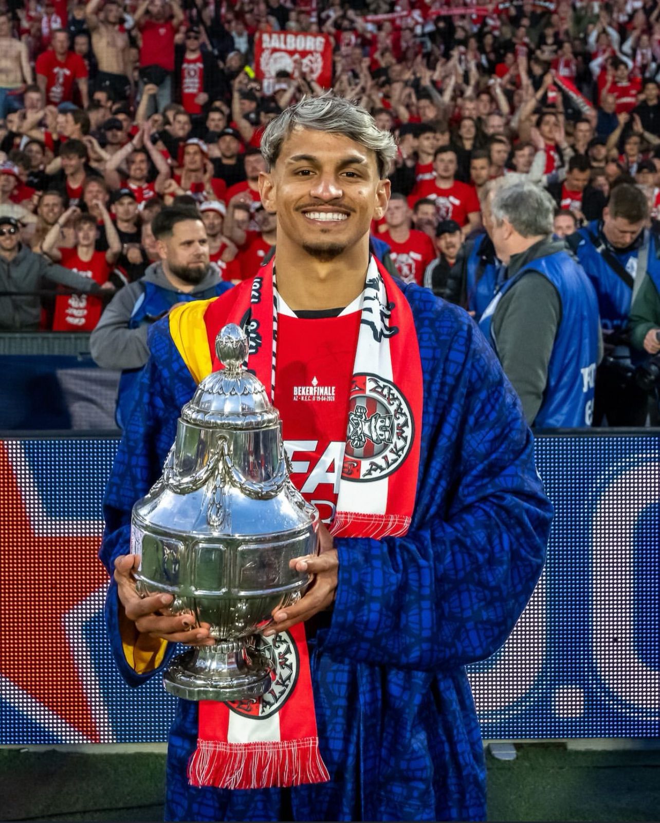 Ex-Santos, Patati encerra temporada com título pelo AZ e evolução no futebol holandês