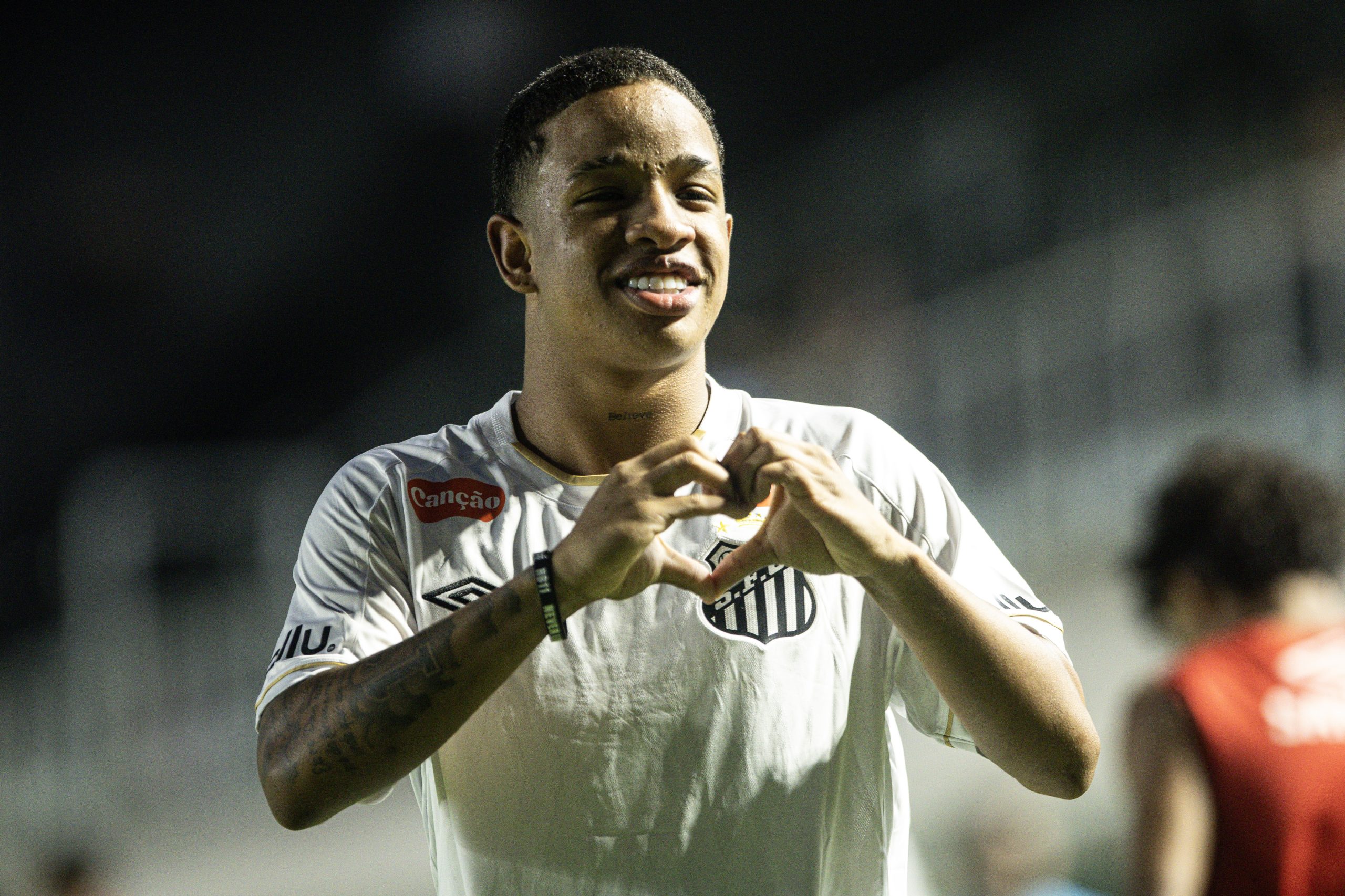 Kaio Ganga: Conheça o atacante que marcou golaço pelo Santos no Brasileiro Sub-20