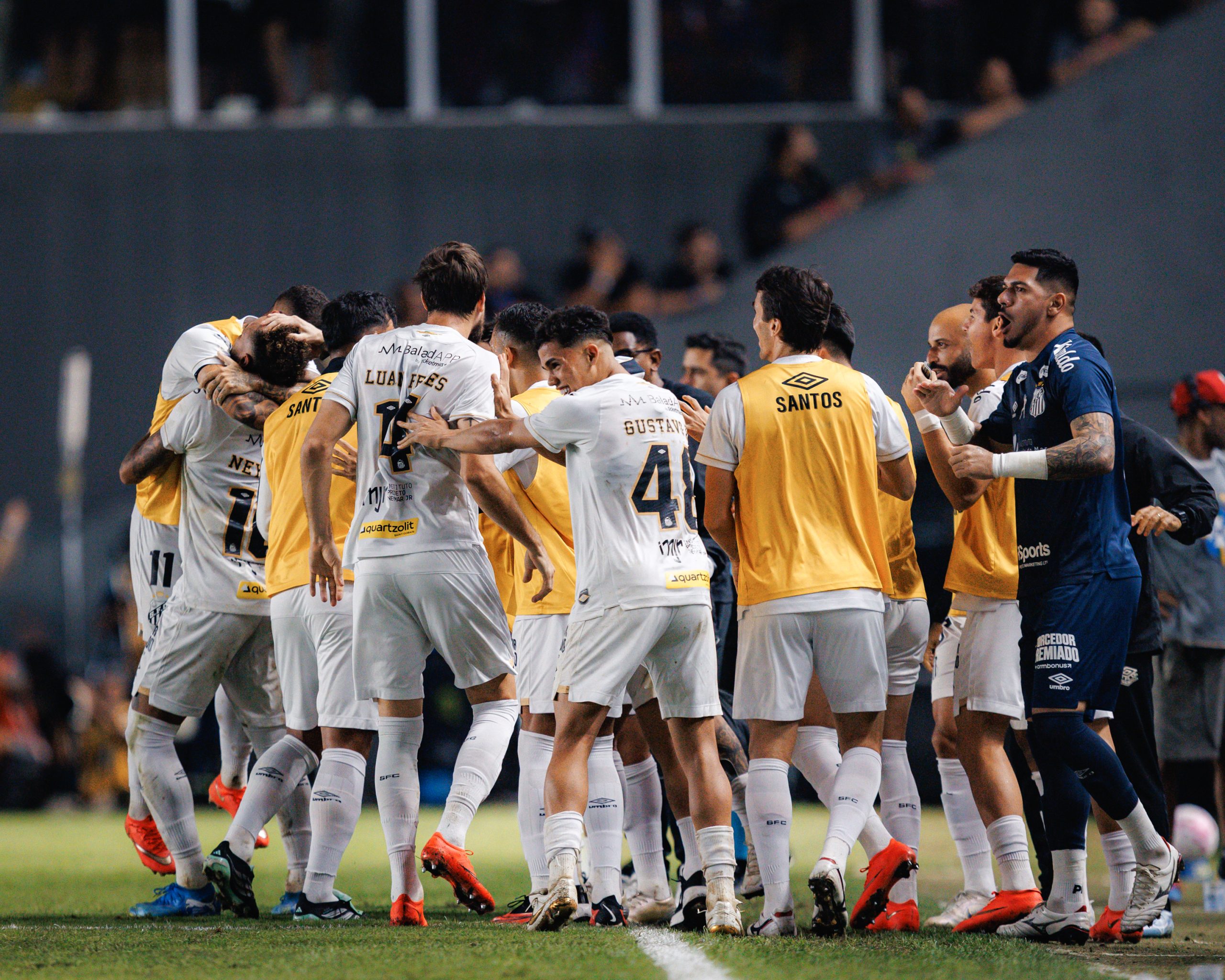 Na TV: Veja onde assistir ao confronto entre Atlético-MG e Santos